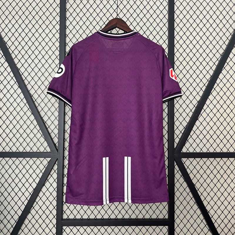 Camisa Real Valladolid l 24/25 Torcedor Masculina Kappa  Branca/Roxa