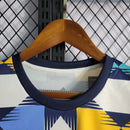 Camisa Argélia Treino 2022/23 Adidas Torcedor Masculina verde, com detalhes em branco inspirados na bandeira, tecido leve e respirável para treino e torcedores da seleção Les Fennecs Camisa Argélia Treino 2022/23
Camisa Argélia Adidas verde
Camisa seleção Argélia treino
Camisa Argélia torcedor 2022/23
Camisa Les Fennecs treino 2022
Camisa Argélia uniforme treino
Camisa Argélia verde masculina
Camisa Argélia coleção treino Adidas