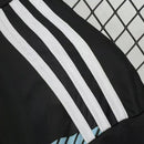 Camisa Argentina Away II 2018/19 Adidas Retrô Masculina azul escuro com detalhes celestes, tecido leve e respirável, corte masculino – ideal para torcer, colecionar e uso casual.