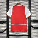 Camisa Arsenal Home I 2002/03 Nike Retrô Masculina, vermelho com mangas brancas, escudo do Arsenal bordado, gola tradicional, ideal para colecionadores e torcedores.