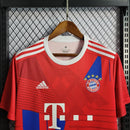 Camisa Bayern de Munique "Especial 10 Títulos de Bundesliga Consecutivos" 2022/23 Adidas Torcedor  Masculina - Vermelha