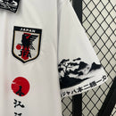 Camisa Japão Concept Vida 2024/25 Adidas Torcedor Masculina branca, uniforme conceitual inspirado na filosofia Vida da cultura japonesa, design exclusivo com tecnologia AEROREADY, confortável e estiloso, ideal para torcedores e colecionadores.