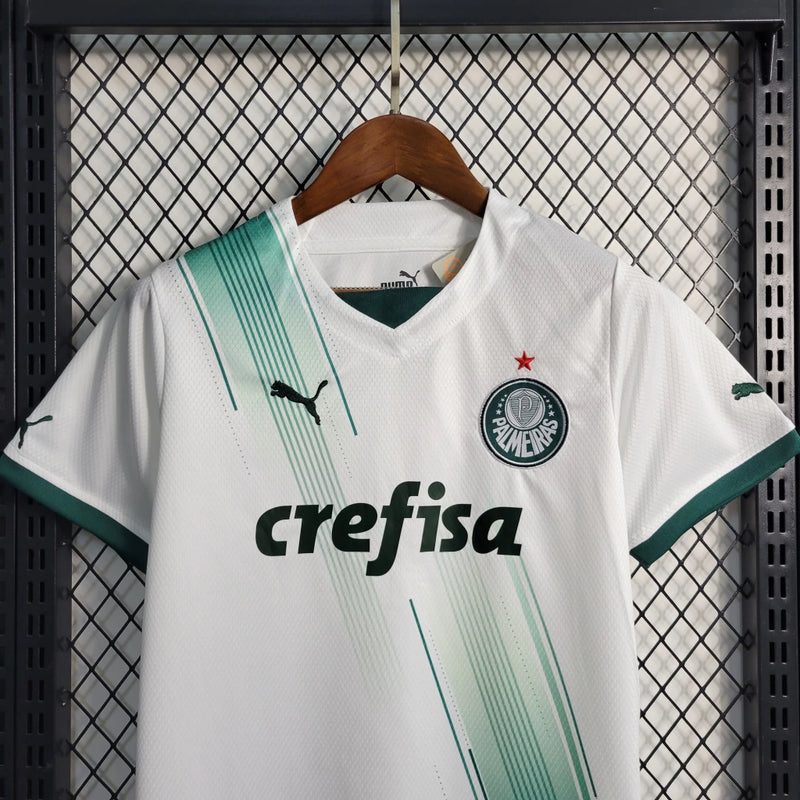 Kit Infantil Palmeiras Away (2) 2023/24 Puma - uniforme reserva completo com camisa branca, shorts verdes e meião, modelo oficial para crianças torcedoras do Verdão
