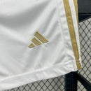 Kit Infantil Real Oviedo Home 2025/26 Adidas, camisa azul e shorts brancos oficiais, disponível para crianças de 3-4 a 12-13 anos, confortável e ideal para pequenos torcedores."