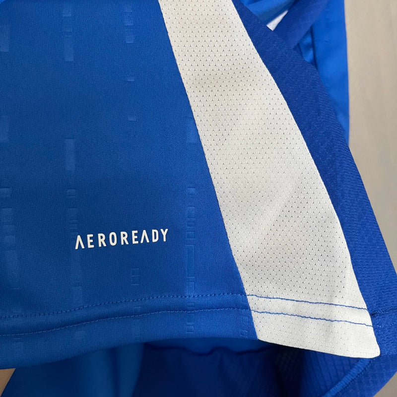 Camisa Itália Home I 2024/25 Adidas masculina, azul, com escudo da seleção italiana em destaque, tecido leve e respirável, ideal para treinos, jogos e torcer pelo time.”