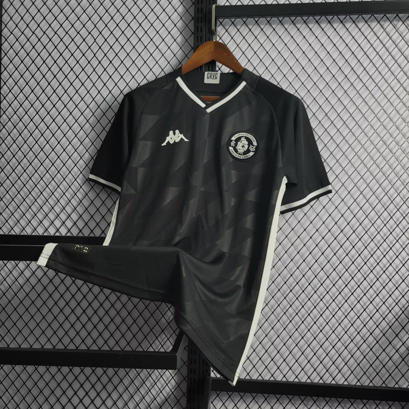 Camisa Vasco da Gama Third III 2021/22 Kappa Torcedor Masculina preta com faixa diagonal branca, escudo bordado e tecido leve respirável