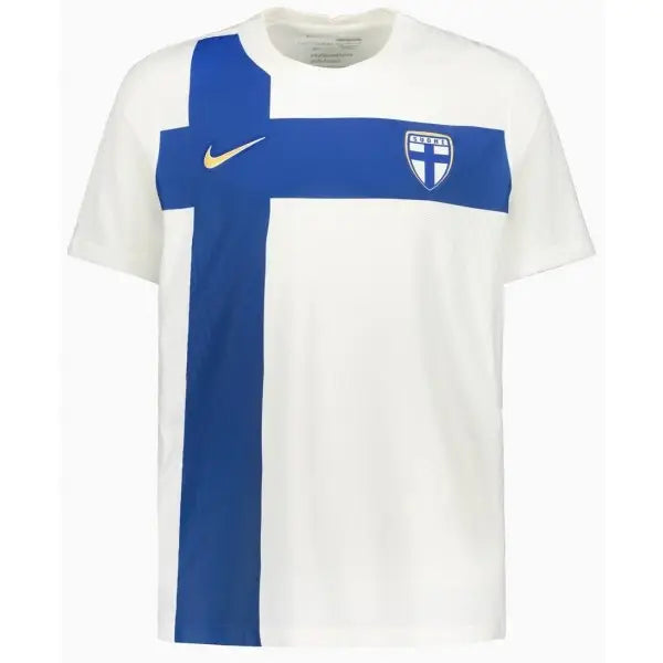 "Camisa Finlândia Home I 2022/23 Nike masculina branca com cruz azul e detalhes dourados, gola redonda e mangas curtas, modelo torcedor em tecido leve e respirável para fãs da seleção finlandesa"