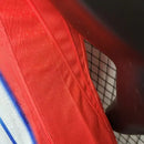 Camisa Atlético de Madrid Home 2024/25 Jogador Masculina Nike original, modelo com tecnologia Dri-FIT ADV, listras vermelhas e brancas, versão usada pelos atletas em campo.