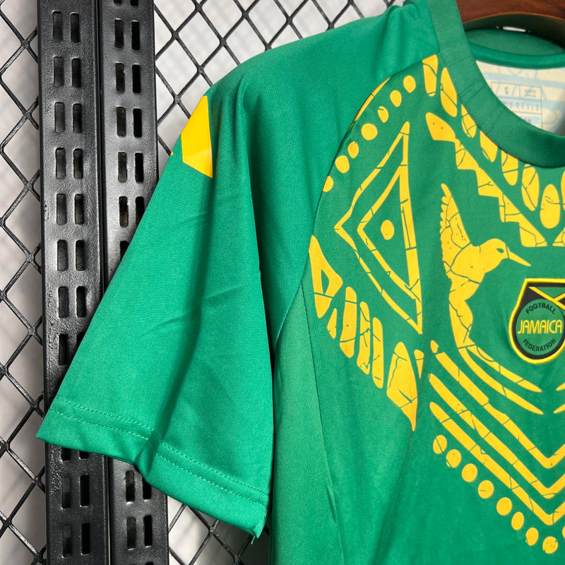 Camisa Jamaica Pré-Jogo 2024/25 Adidas Torcedor Masculina verde, uniforme de aquecimento da seleção jamaicana, design vibrante, tecido leve e respirável, corte masculino."
camisa Jamaica pré-jogo 2024/25
camisa Adidas Jamaica verde
camisa seleção Jamaica masculina
uniforme pré-jogo Jamaica futebol
