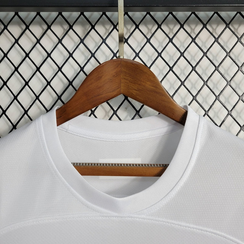 Camisa Corinthians home I 2023/24 Nike Torcedora Feminina branca com escudo bordado 