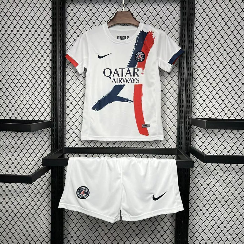 Kit Infantil PSG Away II 2024/25 Nike completo com camisa, shorts e meias, oficial, escudo do Paris Saint-Germain em destaque, design moderno e confortável para crianças de 3 a 13 anos"