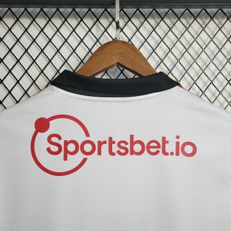 Camisa São Paulo Third III 2022/23 Adidas Torcedor Masculina com design moderno e cores marcantes, leve e respirável, ideal para jogos, treinos e torcedores do Tricolor Paulista
