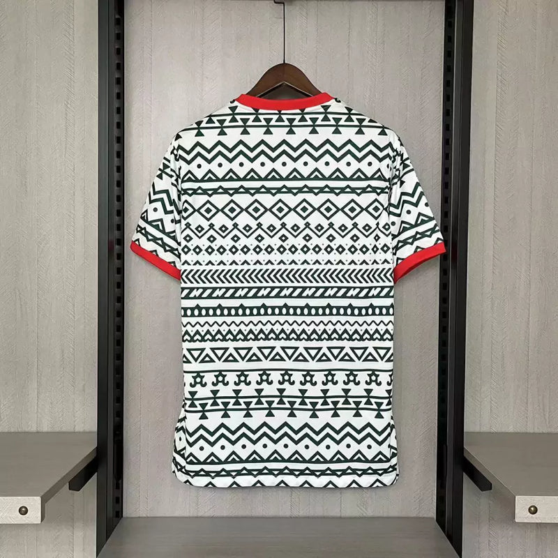 Camisa Nigéria Concept 2024/25 Nike Torcedor Masculina branca
Camisa de futebol branca Nigéria 2024/25 Nike concept masculina
Uniforme Nigéria 2024/25 Nike Concept branco torcedor masculino
Camisa seleção Nigéria Nike 2024 Concept masculina branca
Camisa Nigéria Nike Concept 2024/25 branca versão torcedor masculina