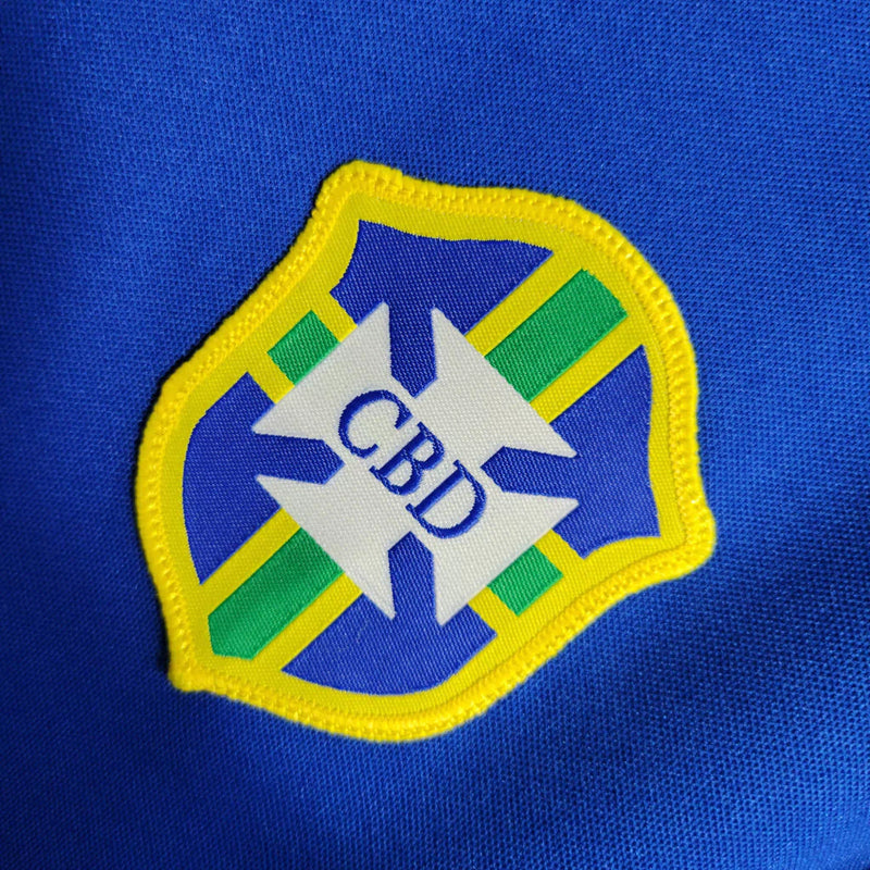 Camisa Brasil Away (2) 1957/58 Retrô Masculina azul clássica, modelo histórico da Seleção Brasileira disponível na Wazemix, ideal para colecionadores e torcedores apaixonados."