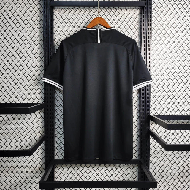Camisa Corinthians Away 2019/20 Nike preta masculina com escudo bordado e detalhes brancos.