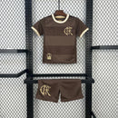 Kit Infantil Flamengo edição 'Consciência Negra' 2024/25 Torcedor Adidas