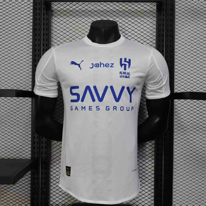 Camisa Al-Hilal Away II 2025/26 Puma Jogador Masculina branca, uniforme do clube saudita Al-Hilal, design moderno com tecnologia Puma DryCell, respirável e confortável, ideal para jogadores, torcedores e colecionadores de futebol asiático.