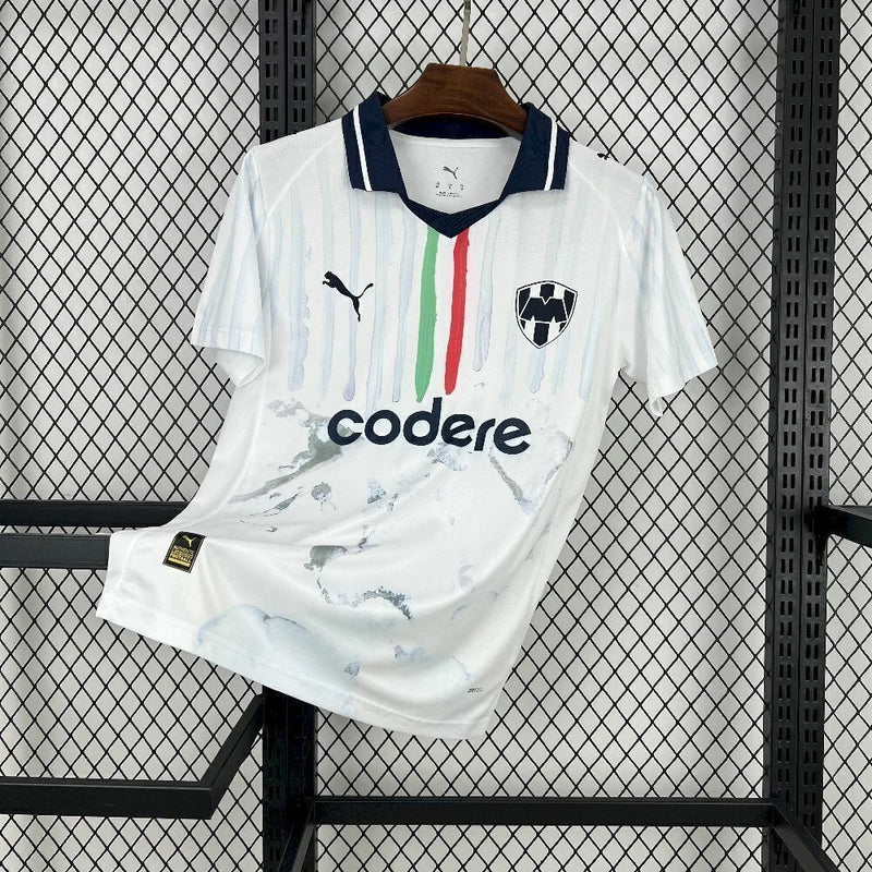 Camisa Monterrey Away II 2025/26 Puma Torcedor Masculina Branca, uniforme Rayados, futebol mexicano, escudo bordado, conforto e estilo para torcedores"