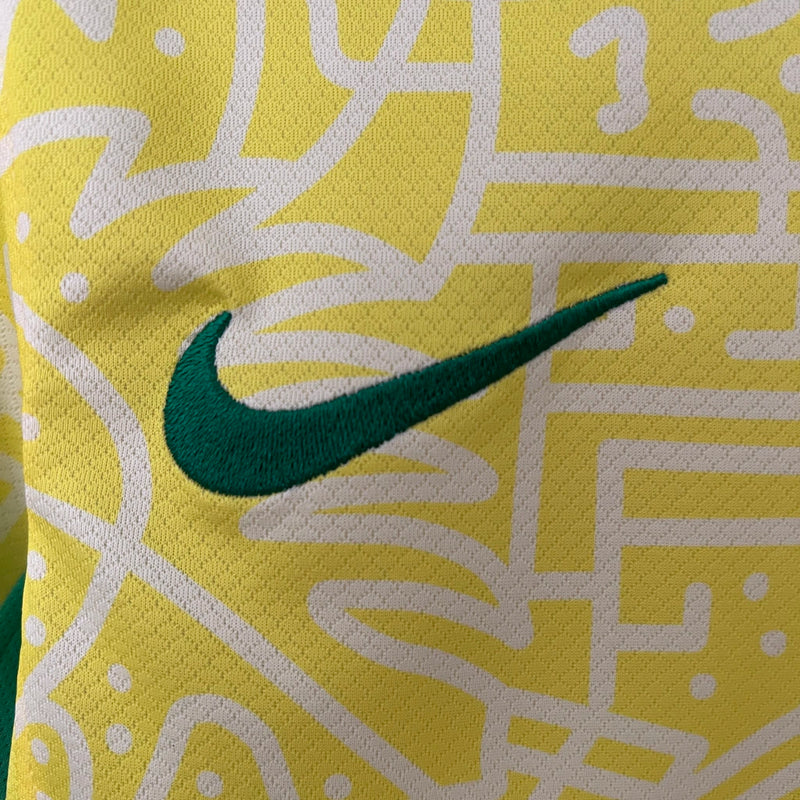 Camisa Brasil Home (1) 2024/25 Torcedor Masculina oficial, cores da seleção brasileira, escudo bordado, tecido leve e respirável