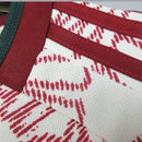 Camisa México Away II 2022/23 Adidas Torcedor Masculina branca com detalhes em vermelho, design inspirado na cultura mexicana, tecido leve e confortável para torcedores apaixonados pelo futebol