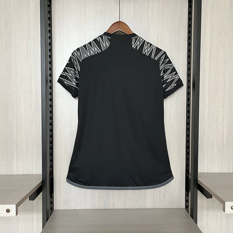 Camisa Atlético Mineiro Third III 2024/25 Adidas Torcedora Feminina oficial, corte acinturado, escudo bordado e tecido AEROREADY