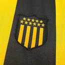 Camisa Peñarol Home I 2025/26 Torcedor Masculina Amarela e Preta, uniforme clássico, futebol uruguaio, escudo bordado, conforto, estilo e tradição para torcedores"