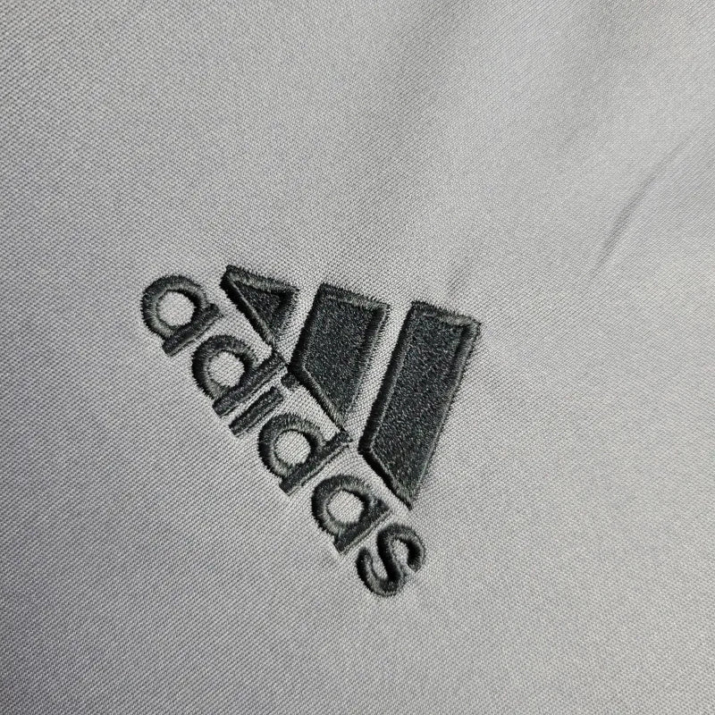Camisa Real Madrid Retrô II Away 05/06 Cinza