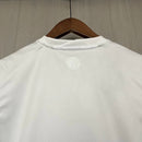 Uniforme infantil Corinthians 2024 2025 Nike home titular, camisa branca com escudo e short para criançaa de 3 a 13 anos