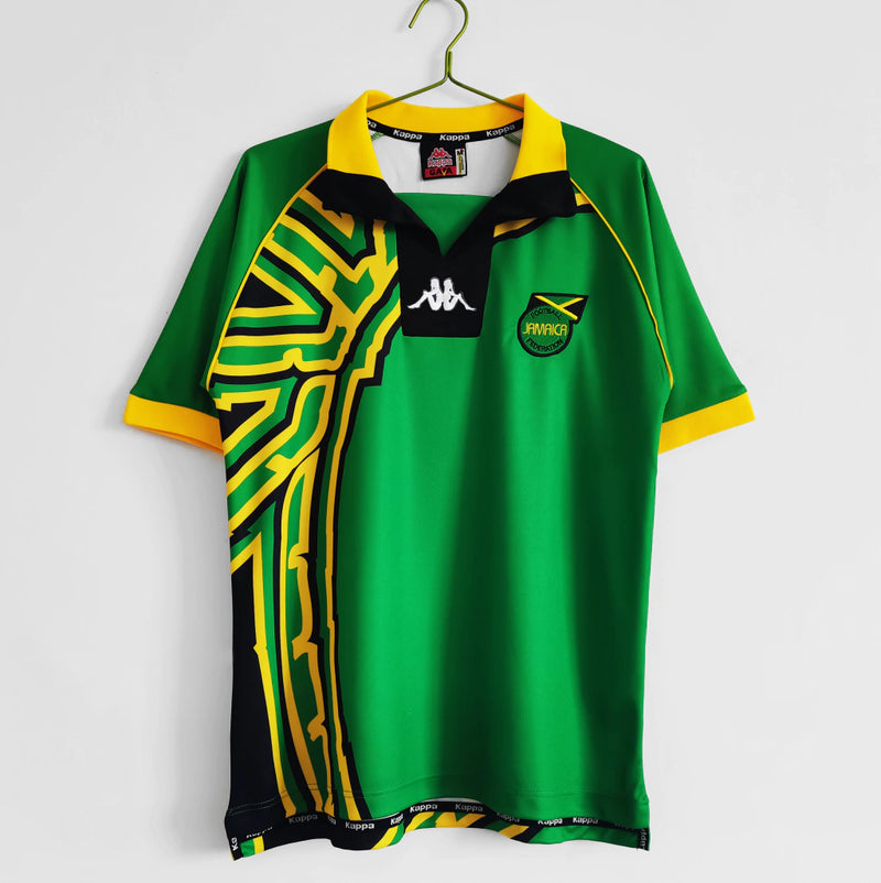 Camisa Jamaica Away II 1998/99 Kappa Retrô Masculina verde – uniforme clássico da seleção jamaicana com design histórico, escudo bordado e logo Kappa, ideal para colecionadores e fãs de futebol retrô."