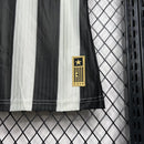 Camisa Botafogo Home 2024/25 Torcedora Feminina Adidas oficial preta e branca com listras verticais e escudo bordado