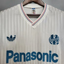 Camisa Olympique Marseille Home I 1990/91 Adidas Retrô Masculina Branca, uniforme clássico, escudo aplicado, tecido leve e respirável, ideal para torcedores e colecionadores.”