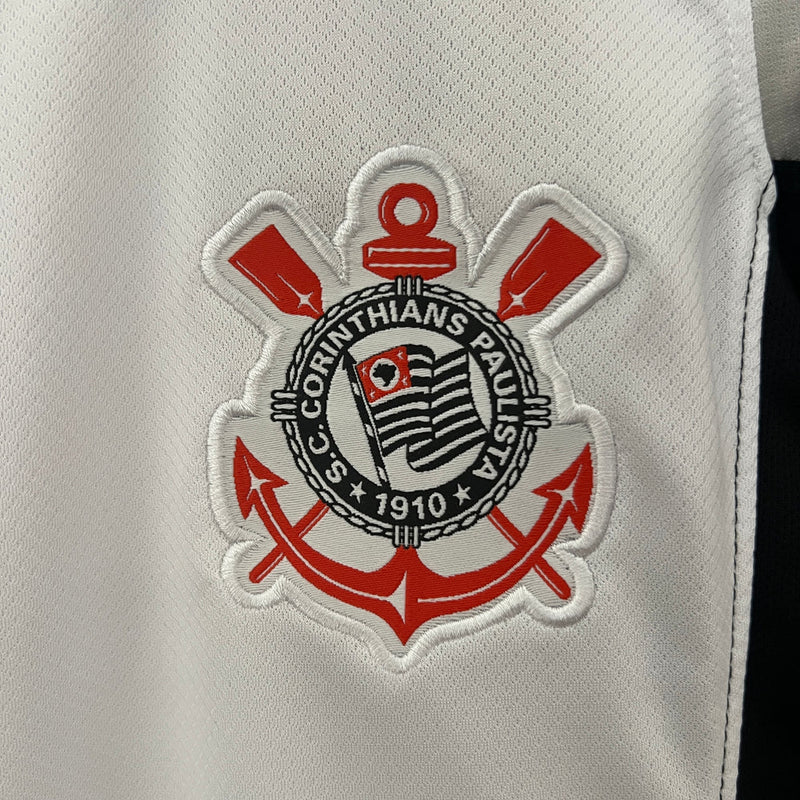 Camisa Corinthians Home 2024/25 Feminina Nike para torcedora, preta com detalhes em branco, modelo oficial do clube, ideal para fãs mulheres do Corinthians"
