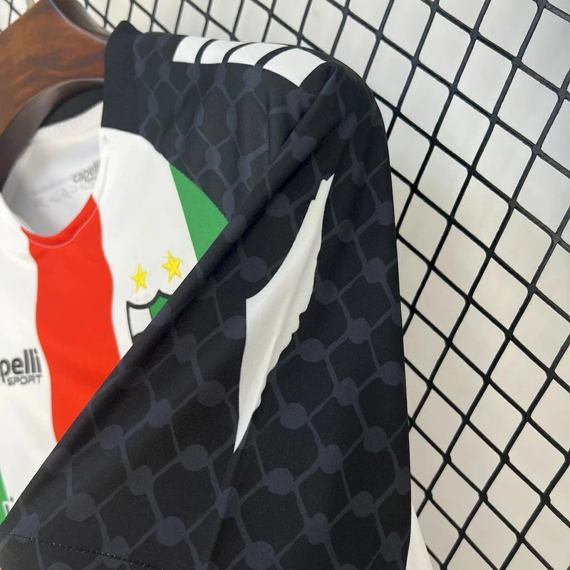 Camisa Palestino Home I 2025/26 Torcedor Masculina Branca, uniforme clássico, futebol chileno, escudo bordado, conforto, estilo, tradição, presente ideal para torcedores"

