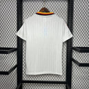 Camisa Alemanha Home I 1994/95 Adidas Retrô Masculina branca com detalhes em preto, vermelho e amarelo – modelo histórico para colecionadores e torcedores.