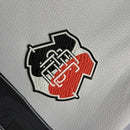 Camisa Santa Cruz Away (2) 2024/25 Torcedora Feminina branca com detalhes em vermelho e preto, modelo oficial disponível na Wazemix para as torcedoras corais."