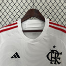"Camisa Flamengo Away II 2024/25 Adidas Torcedor Masculina branca com detalhes em vermelho e preto, leve e respirável com tecnologia AEROREADY, ideal para jogos, treinos e torcedores Rubro-Negros