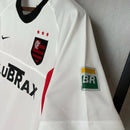 Camisa Flamengo Retrô Away (2) 2001/02 Nike Torcedor Masculina Branco/Vermelho