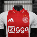 "Camisa Ajax Home (1) 2024/25 Adidas Jogador Masculina oficial, branca com faixa vermelha central, modelo player issue slim fit usado pelos jogadores do Ajax"
