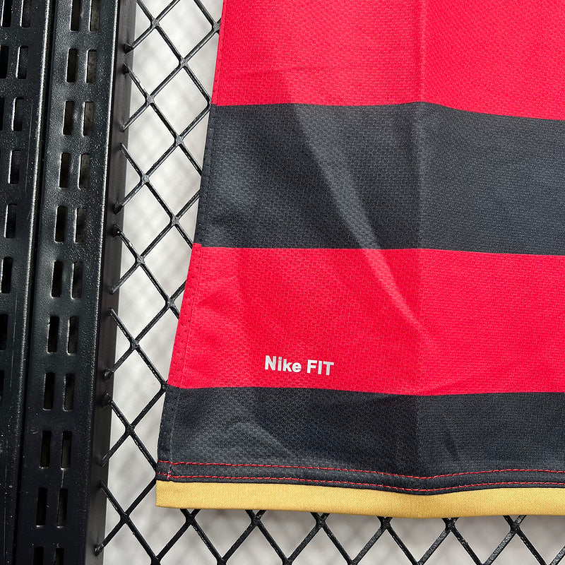 Camisa Flamengo I Retrô 2008/09 Torcedor Masculina - Vermelha com detalhes em Preto e amarelo
