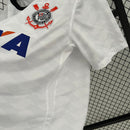 Camisa Corinthians Home I 2012/13 Nike Torcedor Masculina branca vista frontal


Detalhe do escudo bordado da camisa Corinthians 2012 Nike 


Camisa do Corinthians 2012/13 Nike modelo torcedor masculina


Vista traseira da camisa branca do Corinthians temporada 2012 2013"

Close na gola polo preta da camisa Corinthians Nike 2012


Etiqueta Nike Dri-FIT na camisa Corinthians 2012 
