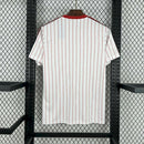 Camisa Benfica ICON 2025/26 Adidas Torcedor Masculina Branca, design elegante com detalhes vermelhos, conforto e tradição do futebol português