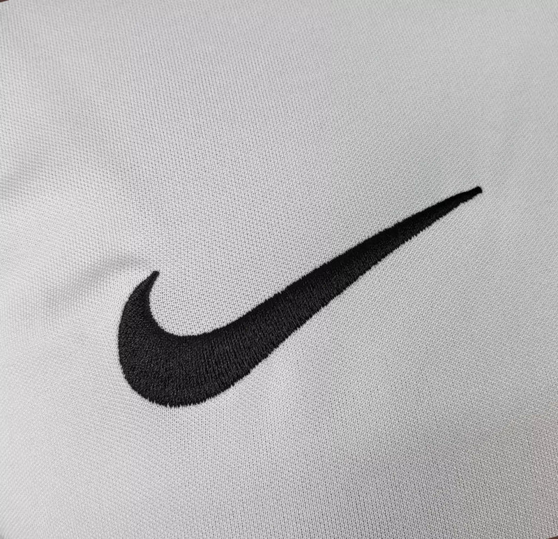 Camisa Corinthians Edição Especial Doutor Socrates 2021/22 Torcedor Nike Masculina - Branca