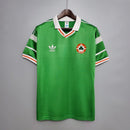 Camisa Irlanda Home I 1988/89 Adidas retrô masculina verde com gola polo branca, mangas curtas e design clássico histórico para colecionadores e torcedores"