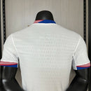 Camisa Estados Unidos Home I 2024/25 Nike Jogador Masculina branca, uniforme da seleção USA, versão jogador com ajuste atlético, escudo bordado e tecnologia Nike Dri-FIT ADV."
camisa Estados Unidos 2024/25
camisa USA soccer Home branca
camisa seleção Estados Unidos jogador
uniforme Nike Estados Unidos masculina