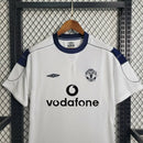 Camisa Manchester United Away (2) 2000/01 Umbro Retrô Masculina