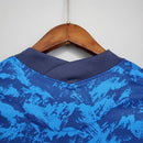 Camisa Eslováquia Home I 2020/21 Nike masculina azul com estampa gráfica, gola redonda e mangas curtas, modelo torcedor confortável em tecido respirável para fãs da seleção eslovaca