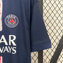 Camisa PSG Home I 2024/25 Nike Torcedor Masculina Azul, uniforme Paris Saint-Germain, design clássico e confortável, ideal para torcedores apaixonados.”