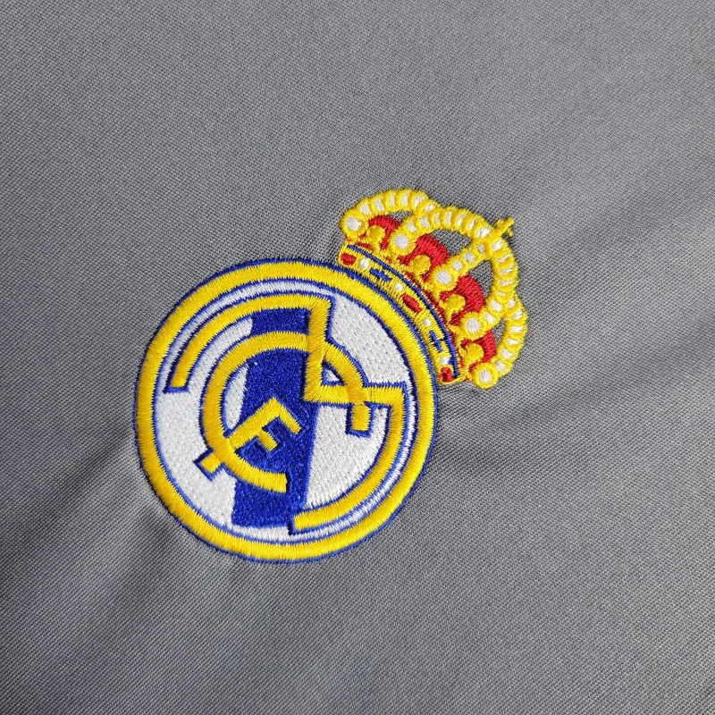 Camisa Real Madrid Retrô II Away 05/06 Cinza