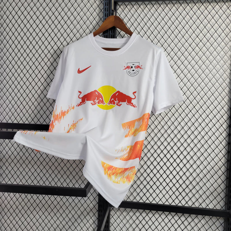 Camisa RB Leipzig Especial "Canto da Torcida" 2023/24 Nike Torcedor Masculina - Branca