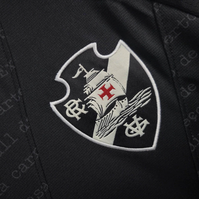 Camisa Vasco da Gama Goleiro 2024/25 Kappa Torcedor Masculina preta, manga longa, com escudo do clube e detalhes em contraste, ideal para treino e jogos de futebol.